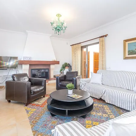 Ferrando De Es Pontas Villa
